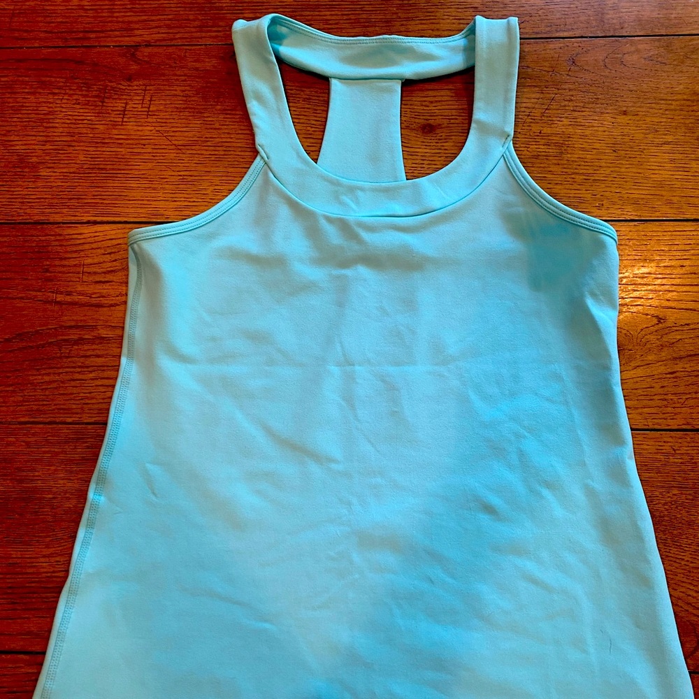GAP Fit Women’s Athletic Tank Top Size Small